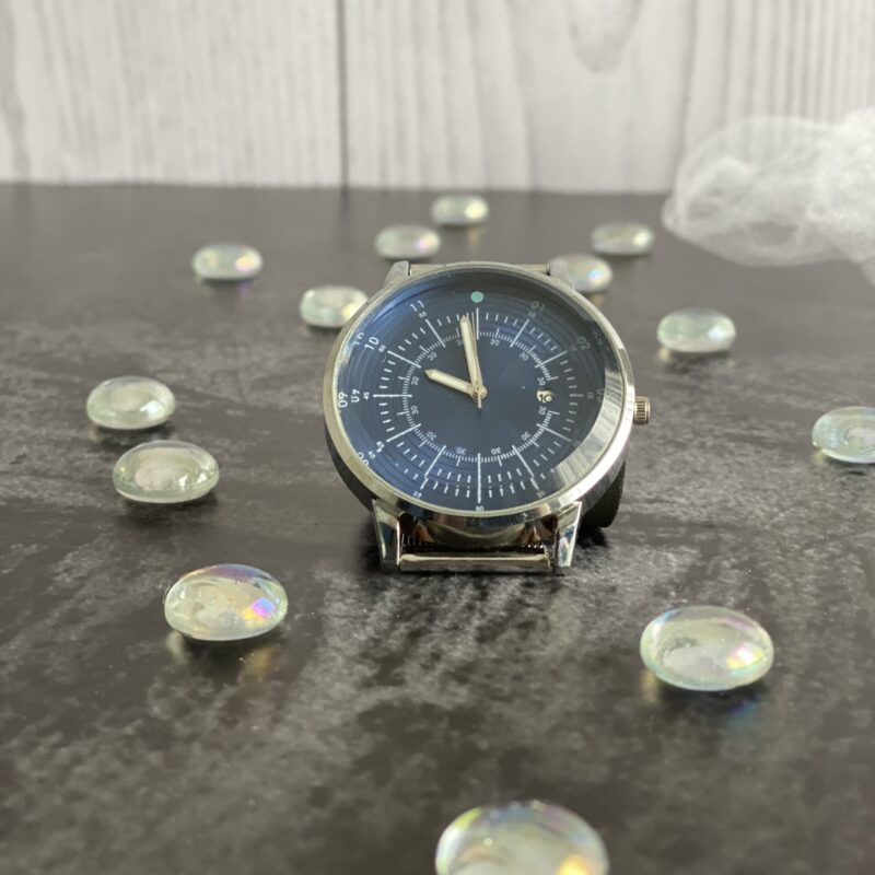 Reloj Plateado