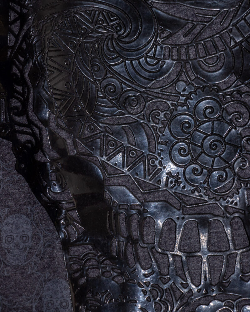Camiseta Calavera Relieve - Image 5
