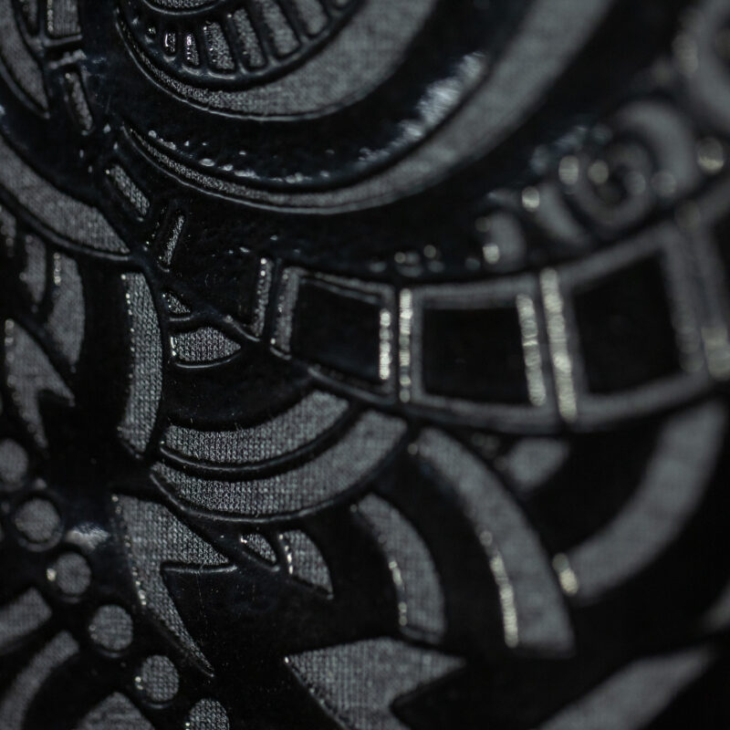 Camiseta Calavera Relieve - Image 9