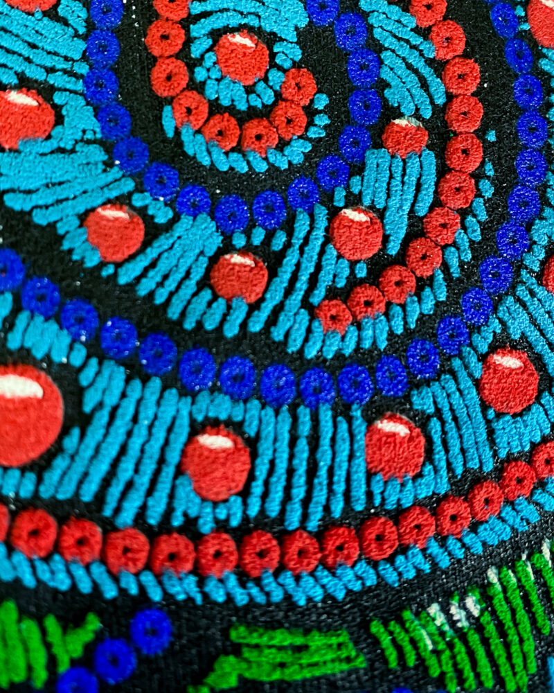 Playera Calavera Azteca Plumas - Image 4
